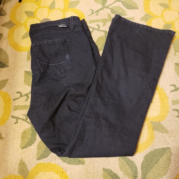 source of wisdom Denim - ♥️3 for $30♥️ Source of wisdom jeans